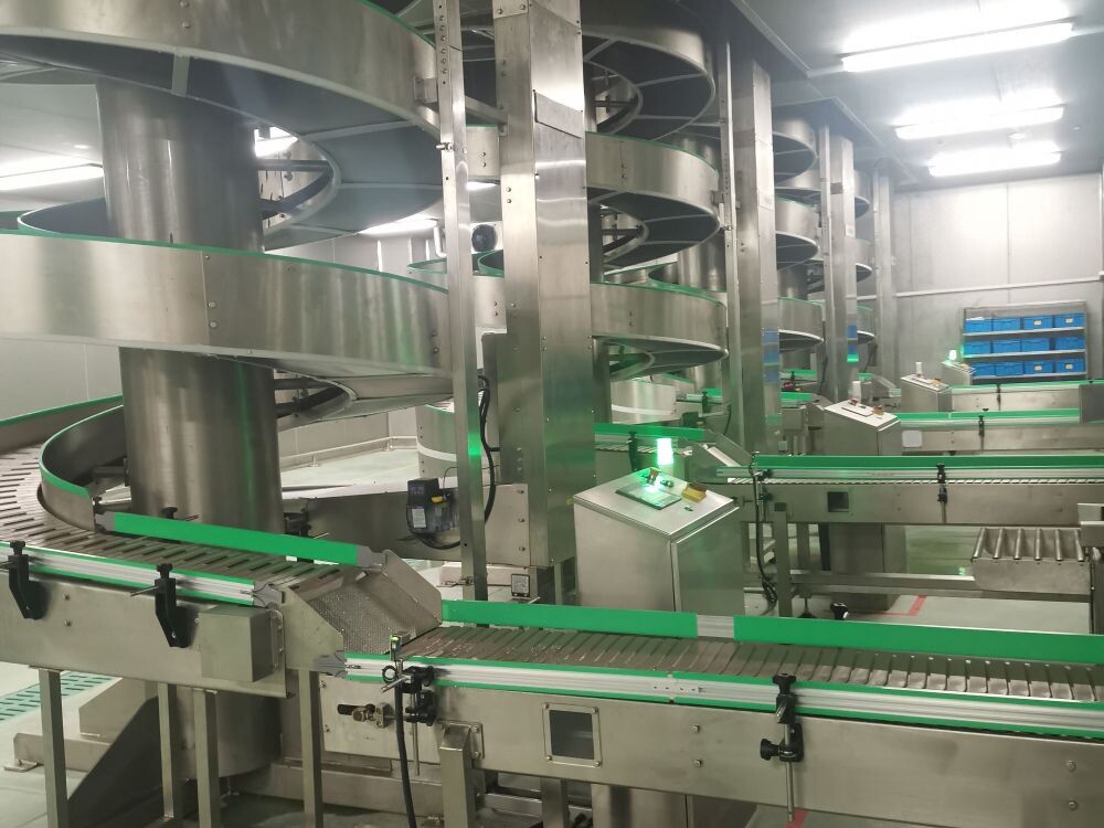 Спиральный конвейер с пластинчатой цепью