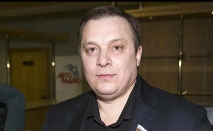 Андрей Разин