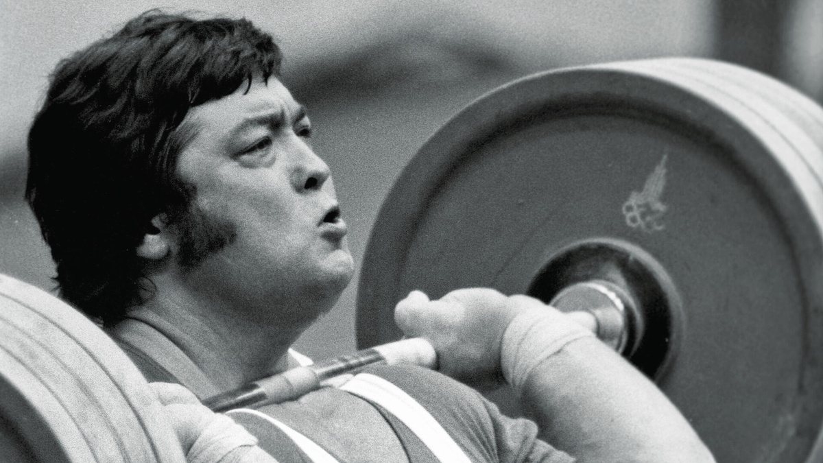 Султан Рахманов