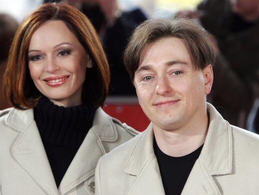 И как это Ольга Кабо, Ирина Безрукова и Ольга Дроздова в 55 выглядели весьма привлекательно, и без всякой "пластики"?