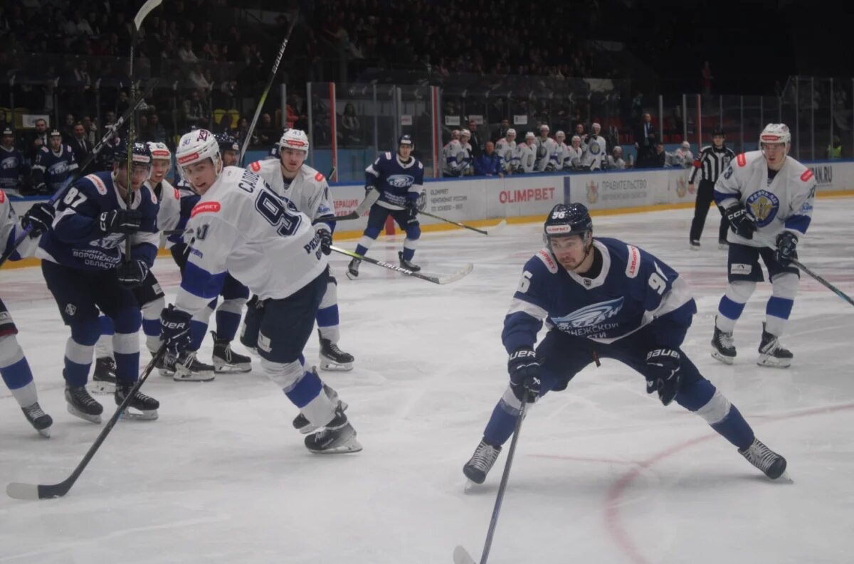    В редком по драматизму поединке в Воронеже победил «Буран»