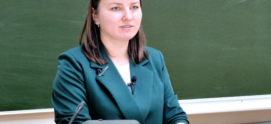    Мария Митина — специалист по SMM-продвижению в сфере культуры, основательница проекта The Art of Opera и создательница проекта «Оперные новости». Заметка о проекте The Art of Opera Варвара Сучилова