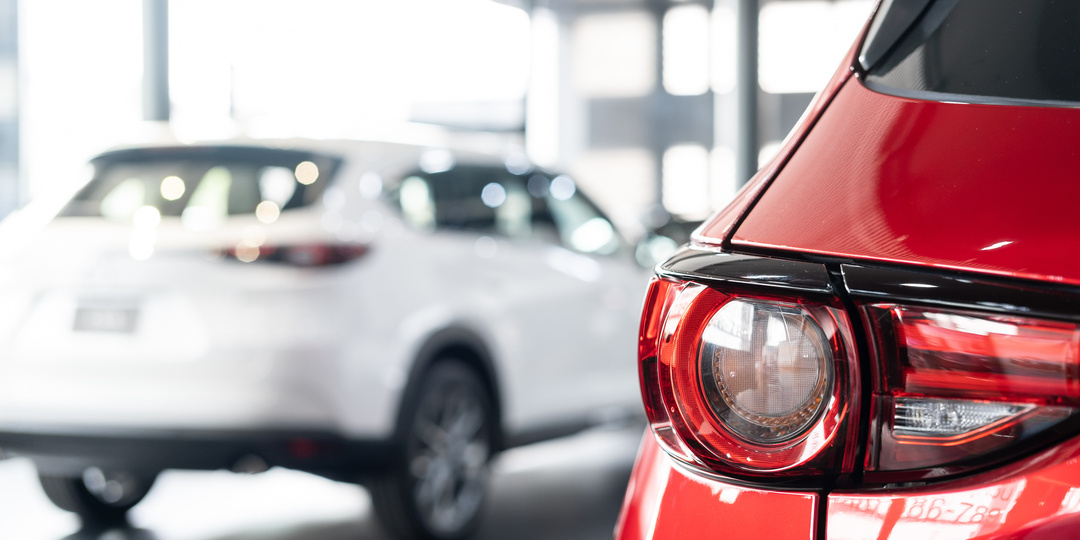 Что происходит со скидками на новые автомобили в России: эксперты все выяснили