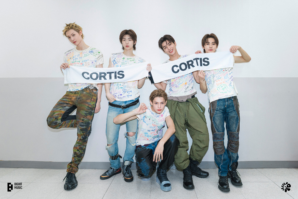 Южнокорейская группа Cortis/Weverse