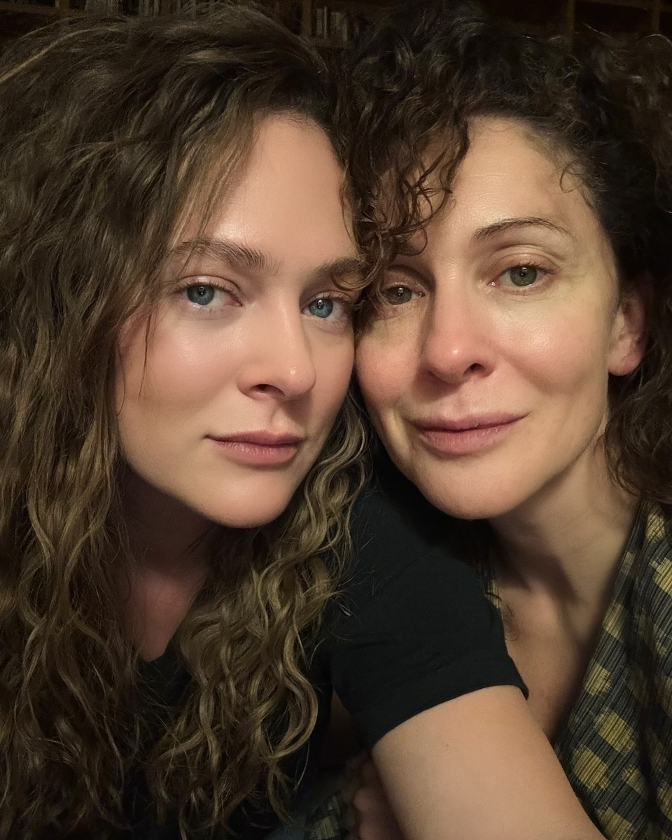 Ксения Раппопорт и Аглая Тарасова. Фото: ТВЦ