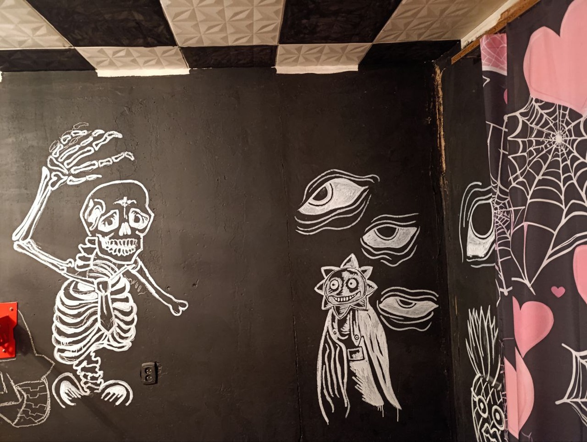 Комикс Маринетт Мортем в виде хоум-графити Анжелато