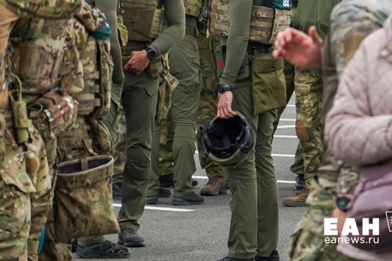    Фото: ЕАН / Люди в военной форме