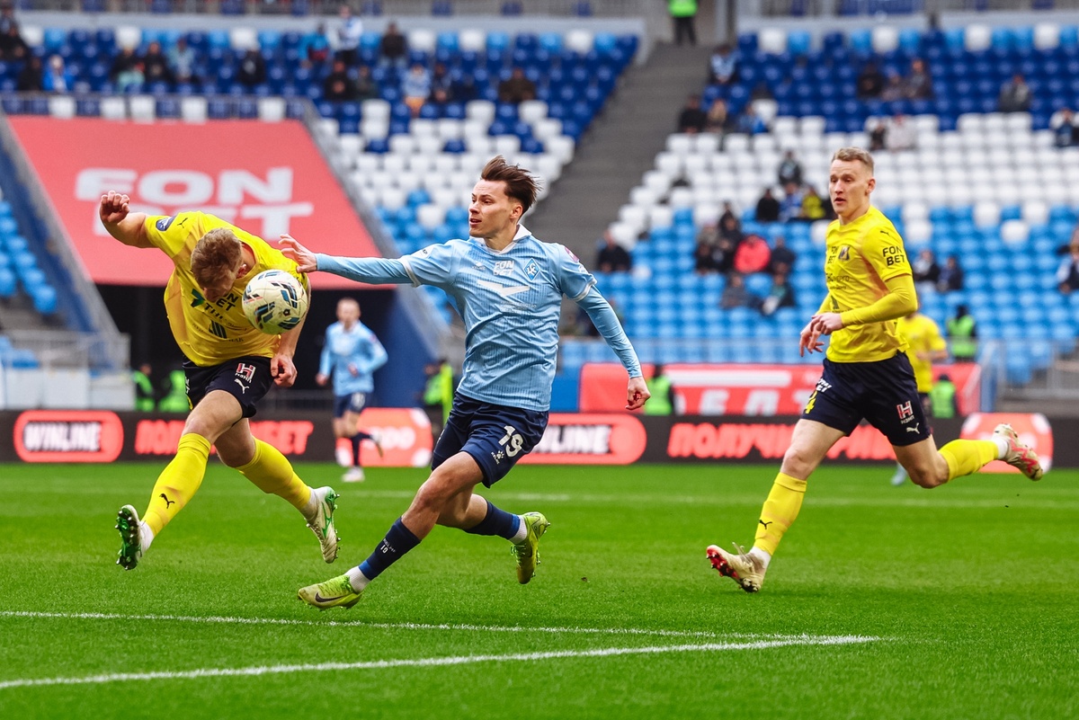 Фото из архива ПФК «Крылья Советов»/ Виктор Лунченко