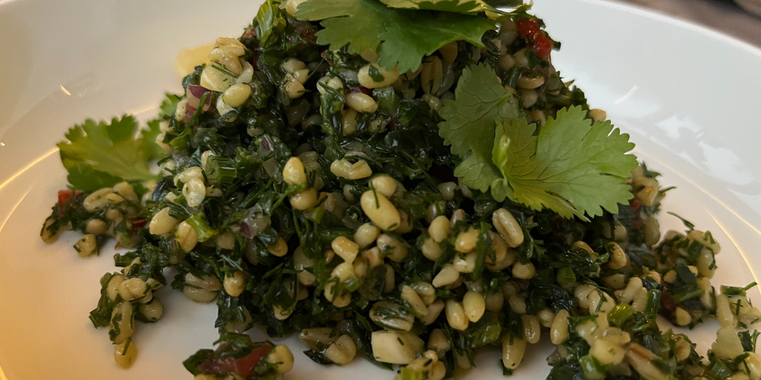 Табуле с турецким булгуром и тыквенный суп в Vasilchuki Chaihona №1