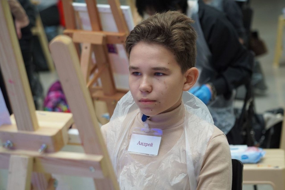    Андрей Антоненко из ДНР занял 3 место во Всероссийском конкурсе с рисунком отца. Фото: Защитники Отечества в ДНР