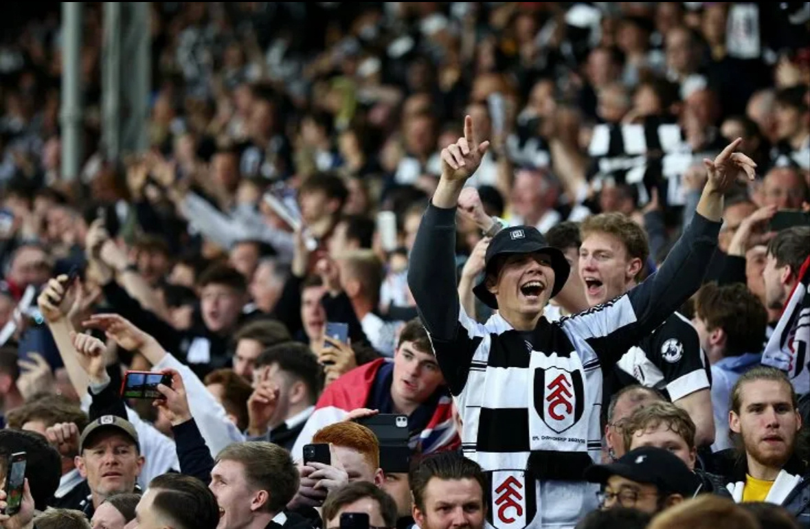 Фанаты футбольного клуба «Фулхэм»