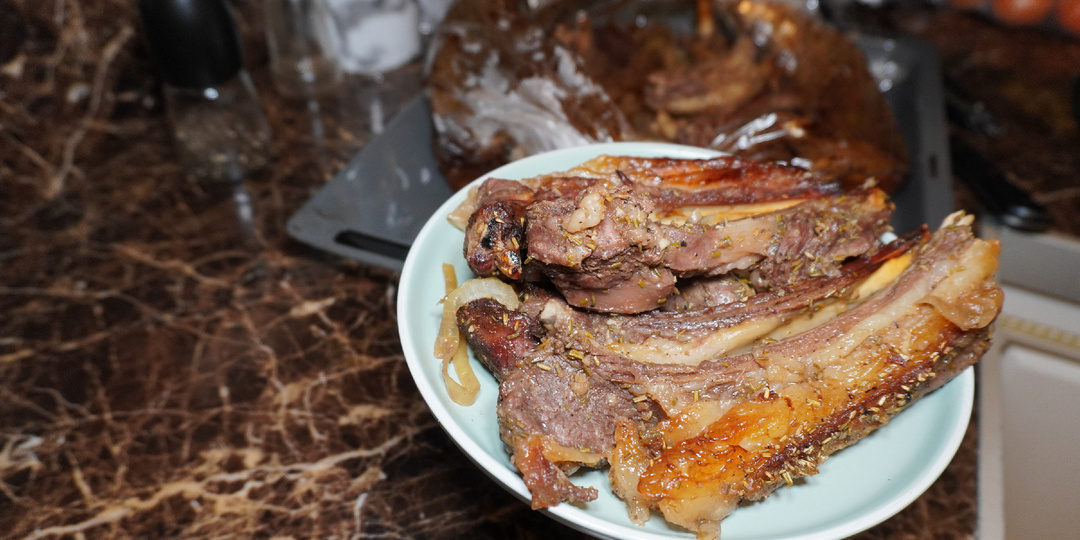 Баранина в духовке! простой и вкусный #рецепт