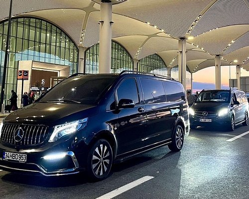 Трансфет на такой машине от отеля стоит 60 евро