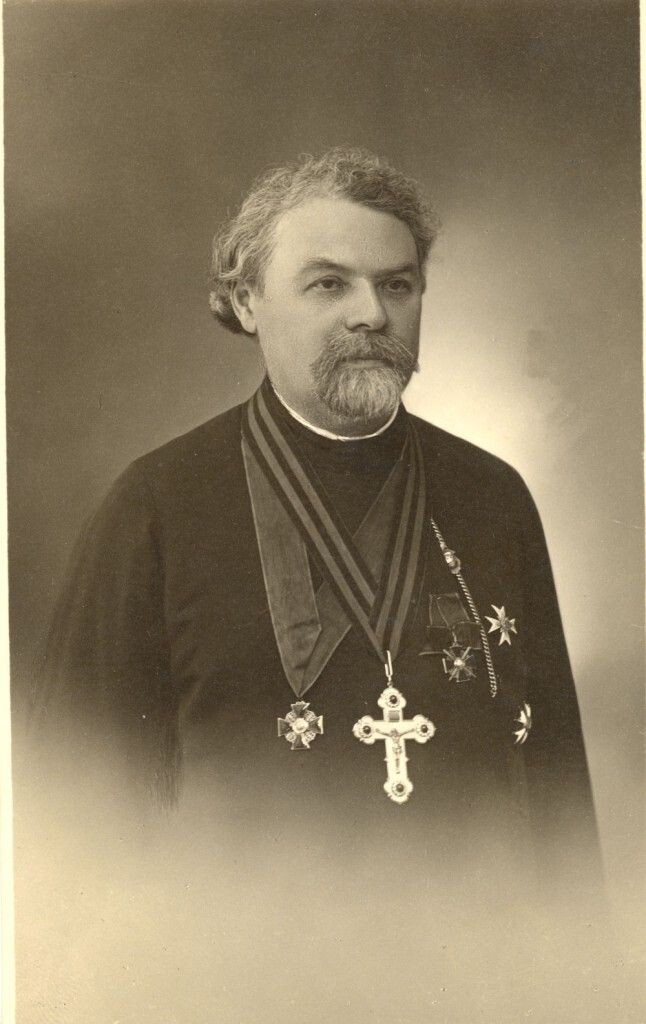 Священник Василий Васильковский