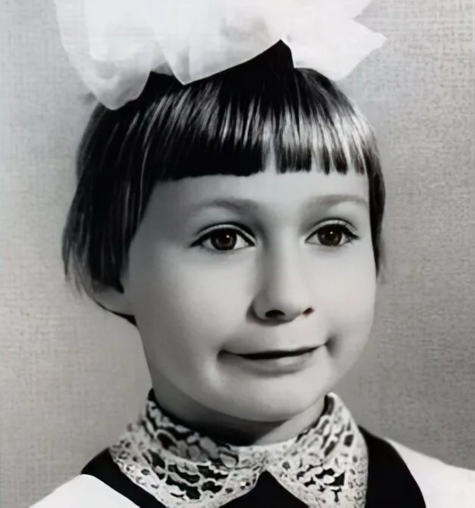 Мария Аронова родилась в Долгопрудном.