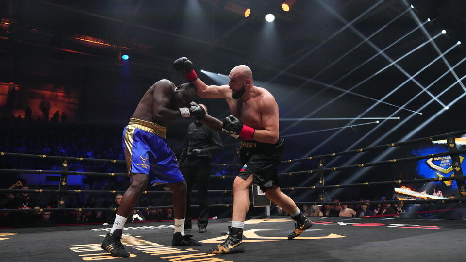     Титаны единоборств: РЕН ТВ покажет турнир "Бойцовского клуба" 28 ноября ИЗВЕСТИЯ/Дмитрий Коротаев