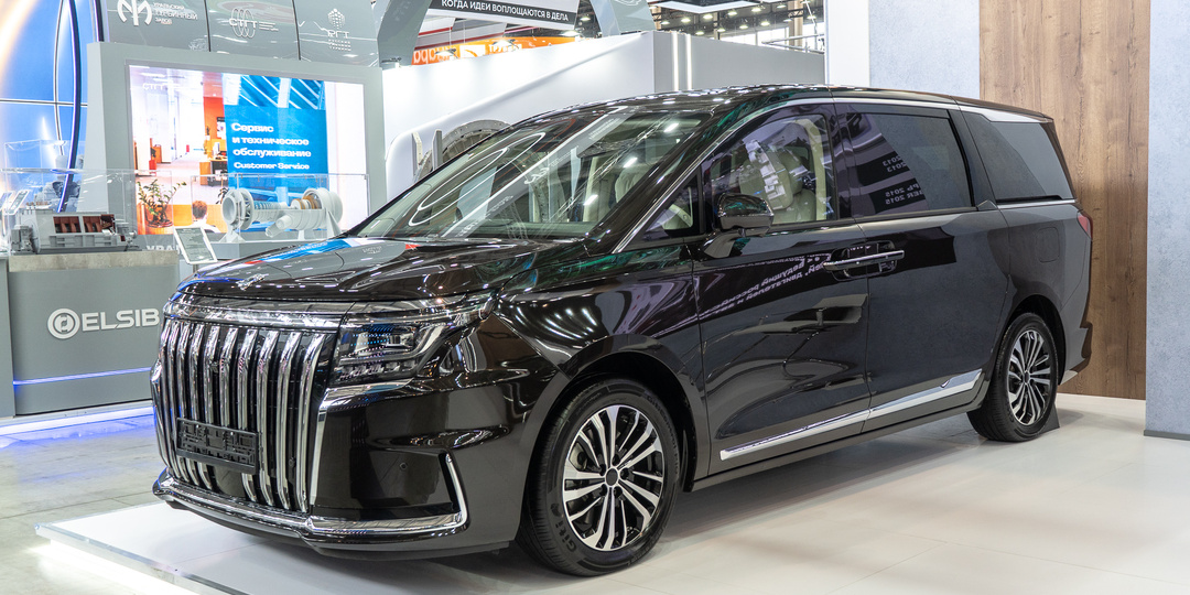 В России стартовали продажи нового минивэна Sollers SP7: названа цена