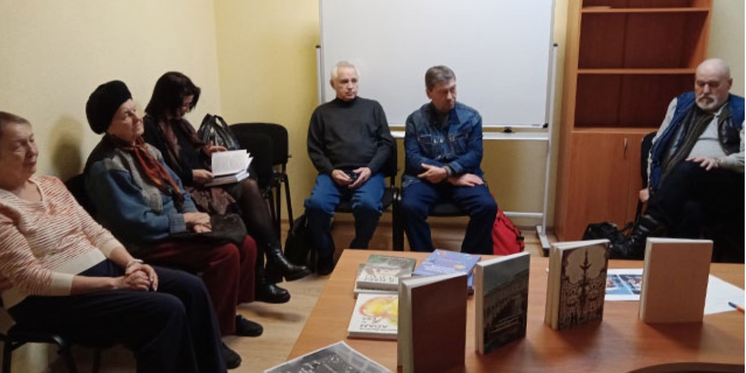 Пример авторской презентации книги в кратком формате