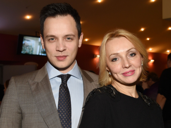 Александр Асташёнок с женой.