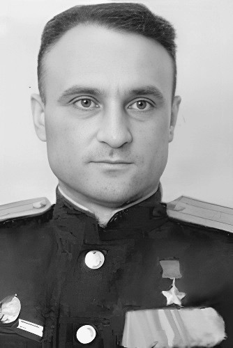 Воздушный ас прошел четыре войны, если не больше…