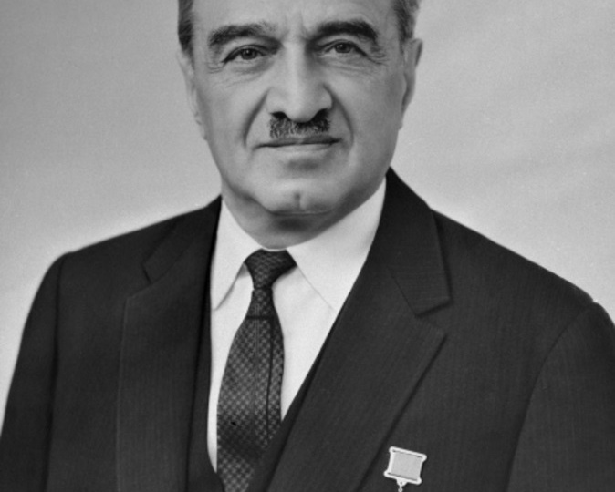 Анастас Иванович Микоян (1895 – 1978): к 130-летию со дня рождения