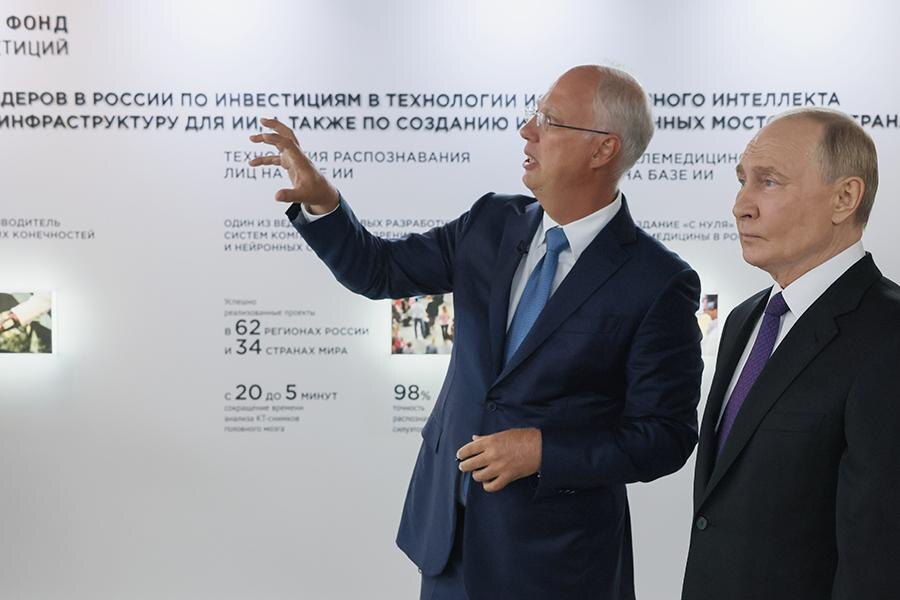 Михаил Метцель / РИА Новости📷Кирилл Дмитриев и Владимир Путин