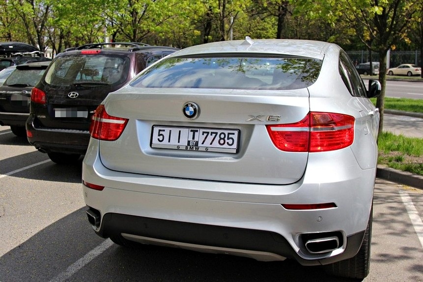 Что означают "странные" номера с буквой "Т" посередине, и почему их стало так много? Объясняю