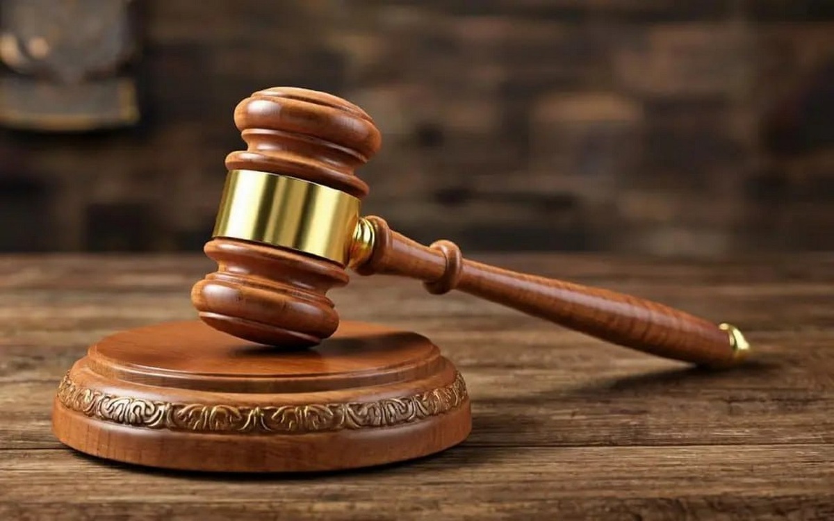    Белгородские власти судились с федеральным Лесхозом за генплан поселка Ровеньки Иллюстрация сгенерирована нейросетью Kandinsky