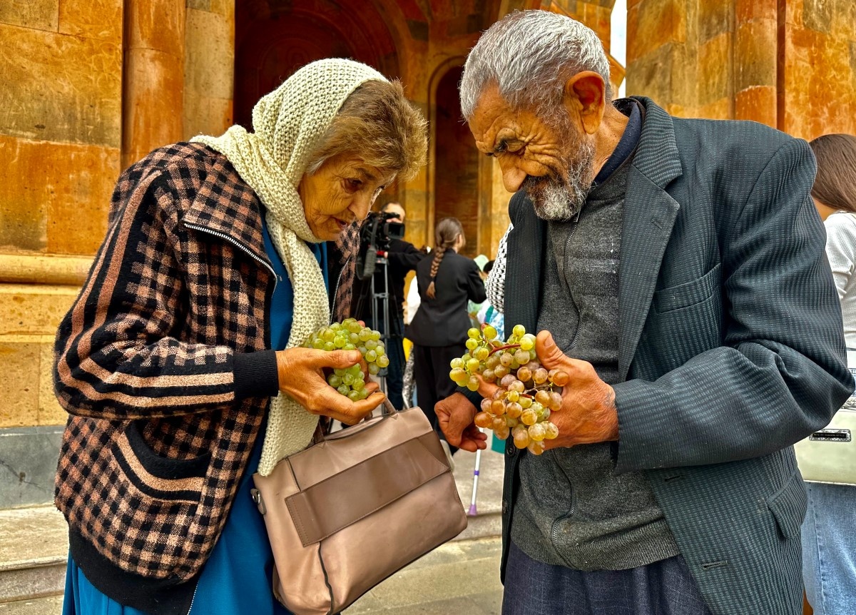 Освящение винограда в Степанакерте, 2023
