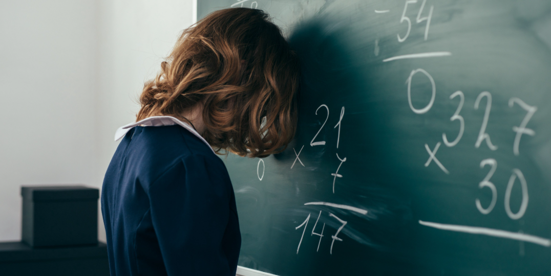 Массовый отток учителей из школ: Три главные причины