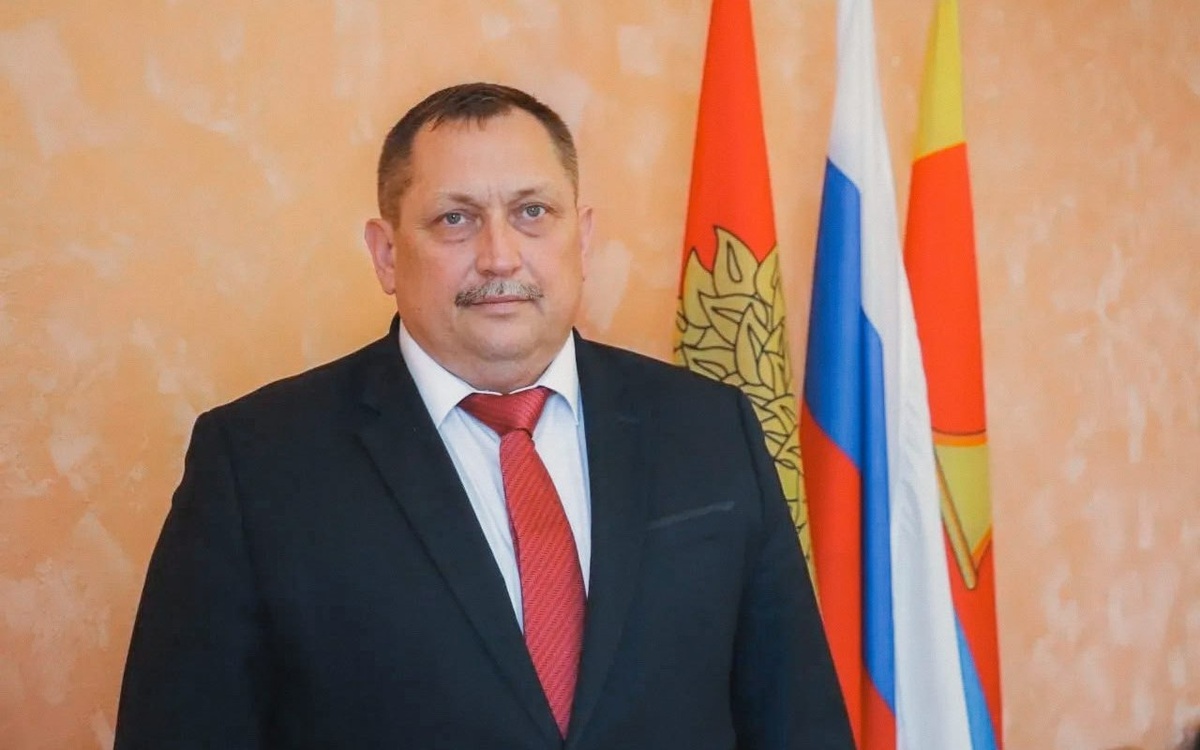    Депутаты утвердили Плотникова руководителем Хлевенского округа Липецкой области Фото: Министерство внутренней политики Липецкой области