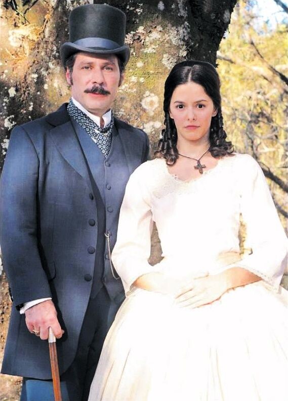 Леонсио и Изаура. Версия 2004. Фото с интернета.