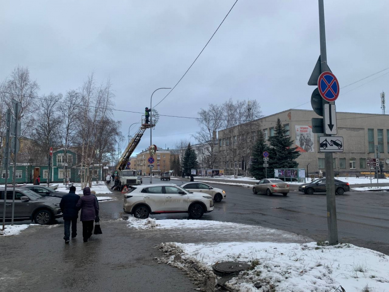   Петрозаводск начали украшать к Новому годусо страницы Инны Колыхматовой