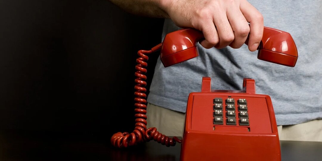 Что говорить мошеннику, чтобы он сам положил трубку