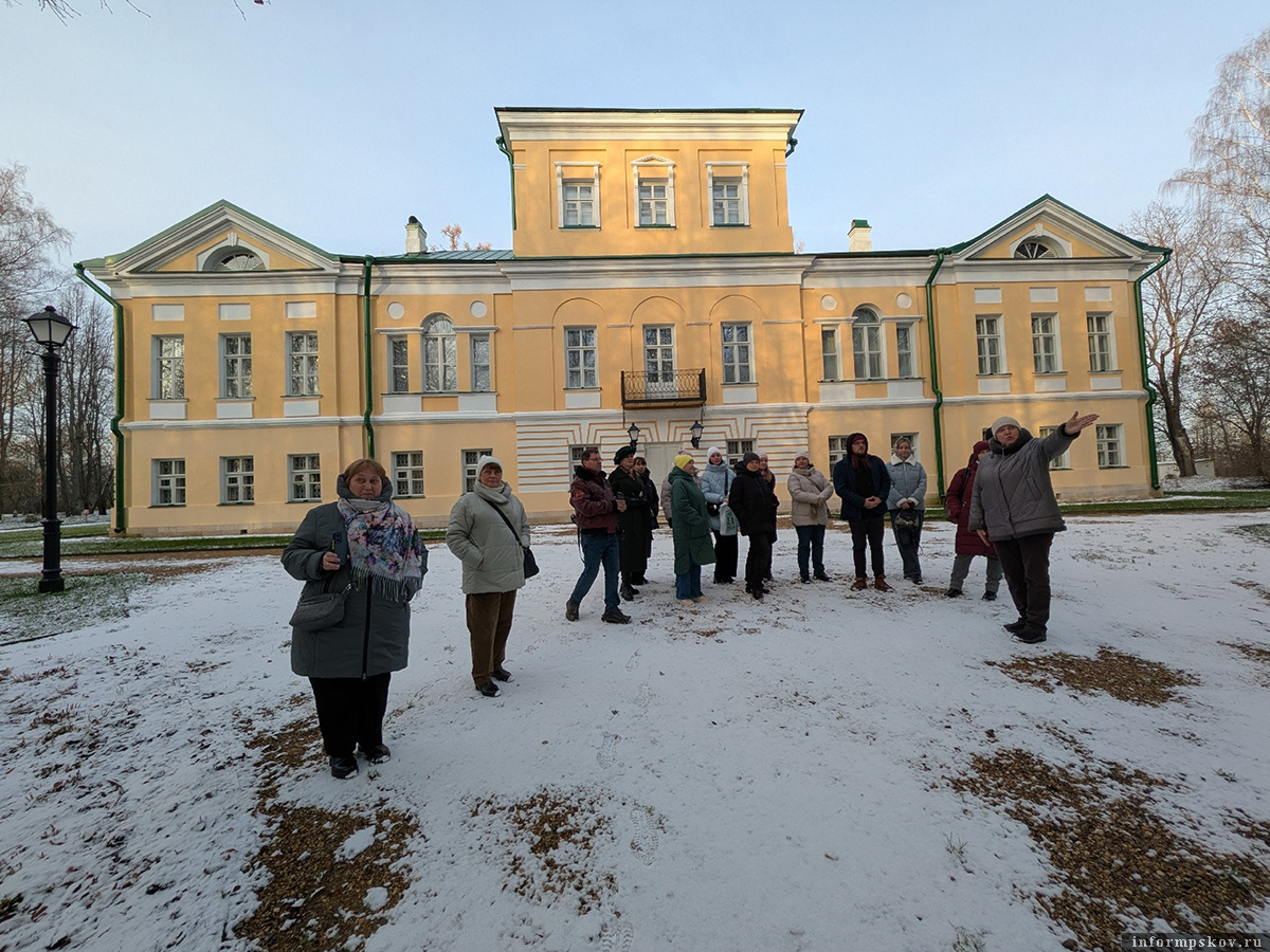 Сотрудники «Михайловского» в Торжке. Фото: музей-заповедник