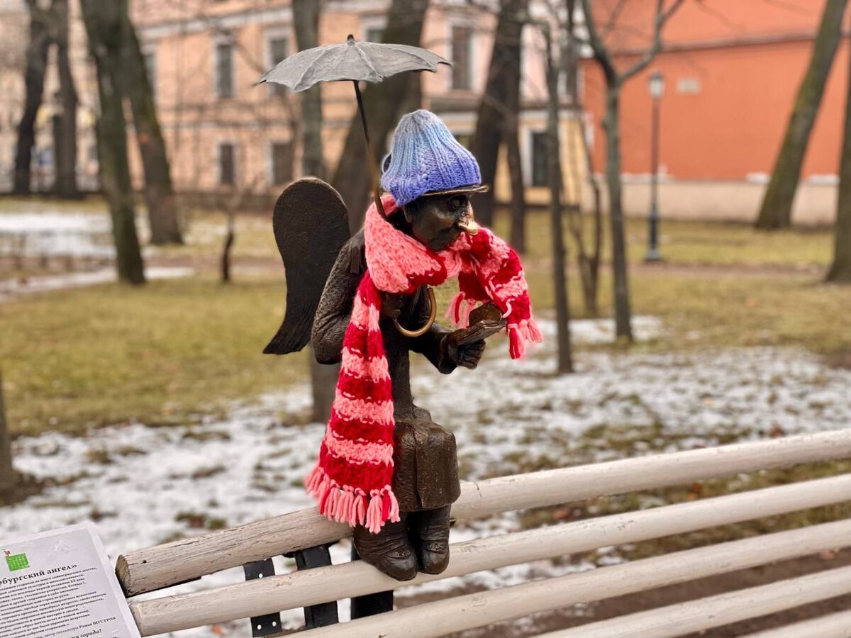 «Петербургский» ангел - одна из любимых фигур горожан