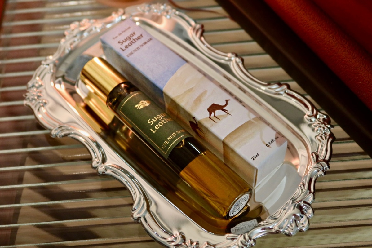 Sugar Leather Une Nuit Nomade