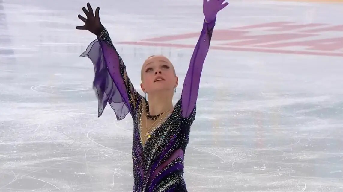    Елена Костылева. Фото: скриншот с трансляции юниорского Гран-при на Первом канале