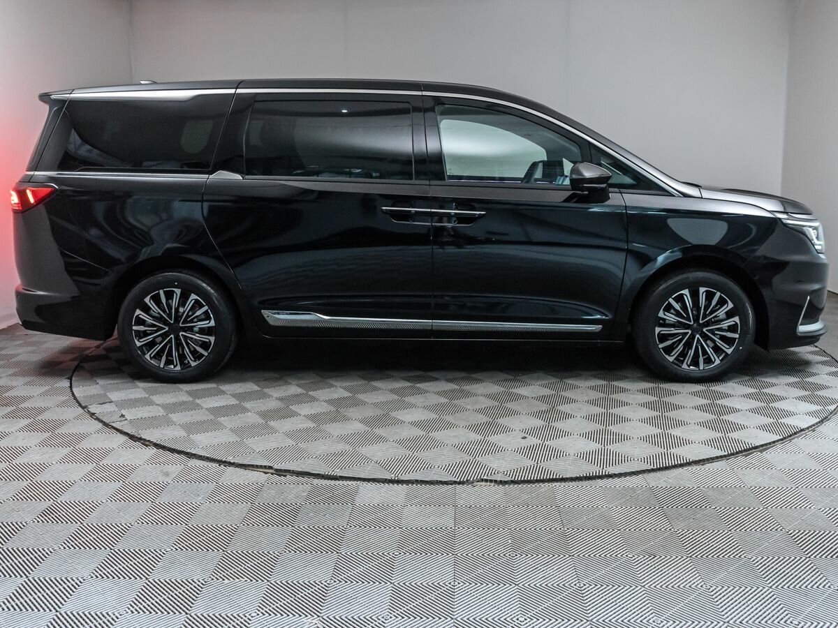 Начались продажи «русского Альфарда». Источник иллюстрации - auto.ru