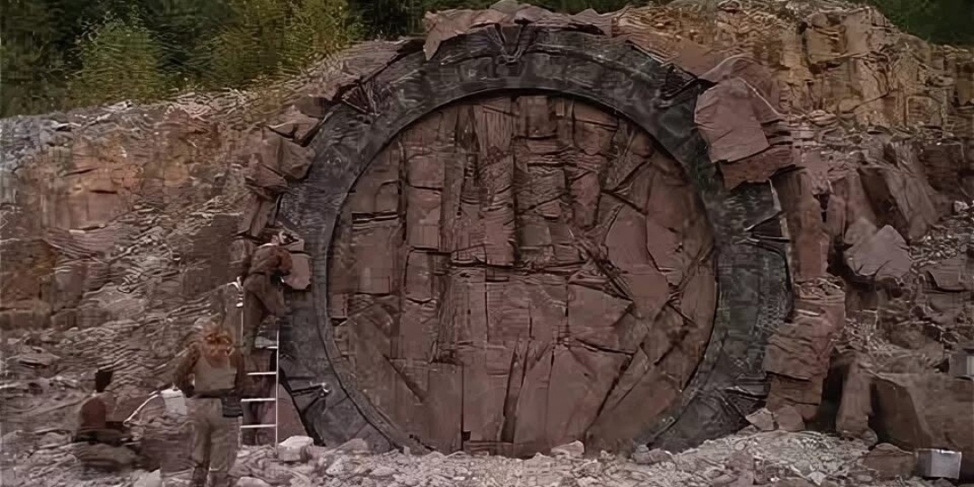 Звездные Врата, секретные порталы Земли и кто их охраняет от нас самих, разумеется