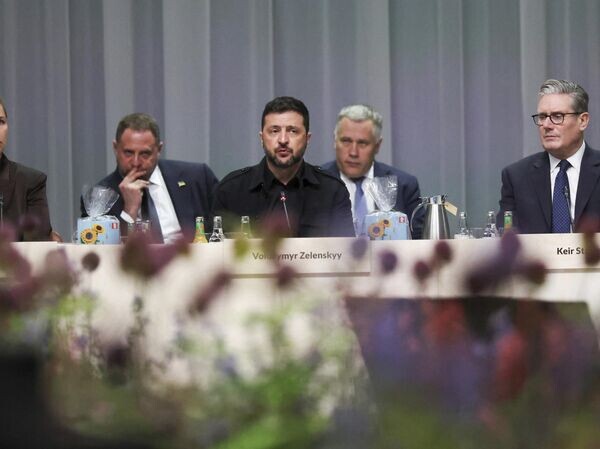    © AP Photo / Suzanne Plunkett