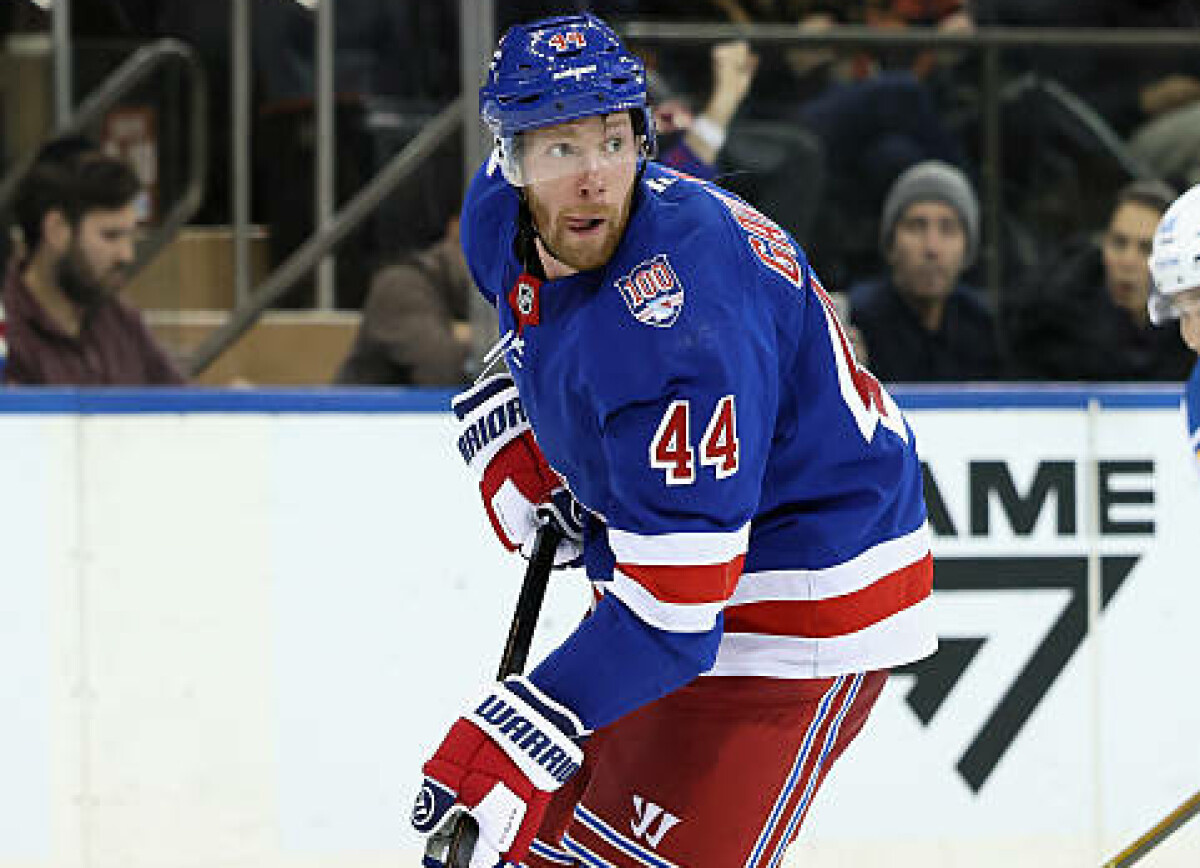     Швед Эдстрем оценил атакующие качества Гаврикова