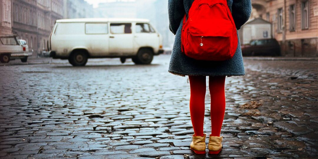 Девочка исчезла по дороге в школу. Ее никто не видел 8 лет