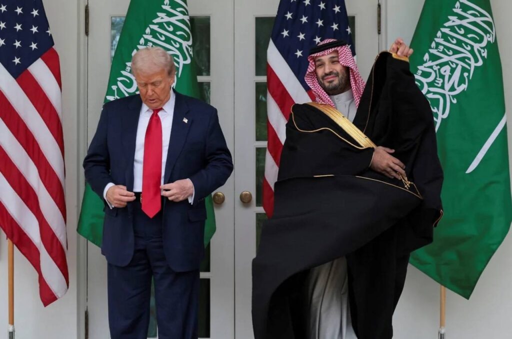    Президент США Дональд Трамп и наследный принц Саудовской Аравии Мухаммед бен Сальман в Белом доме, 18 ноября   
Фото: Jessica Koscielniak / Reuters Мария Волынская