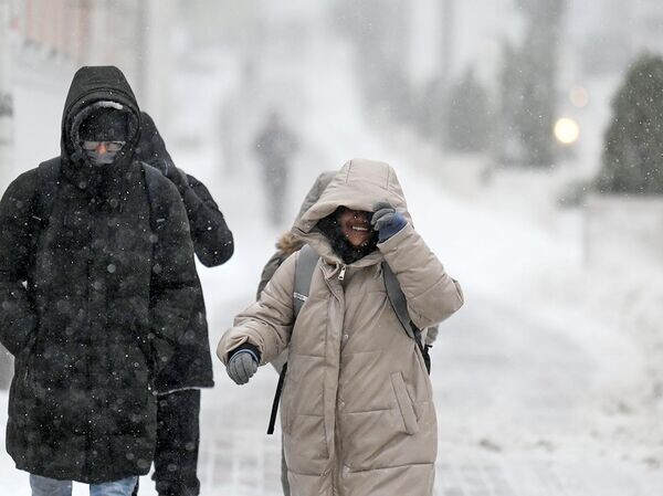 Оранжевый уровень опасности из-за снега объявлен на завтра в Беларуси