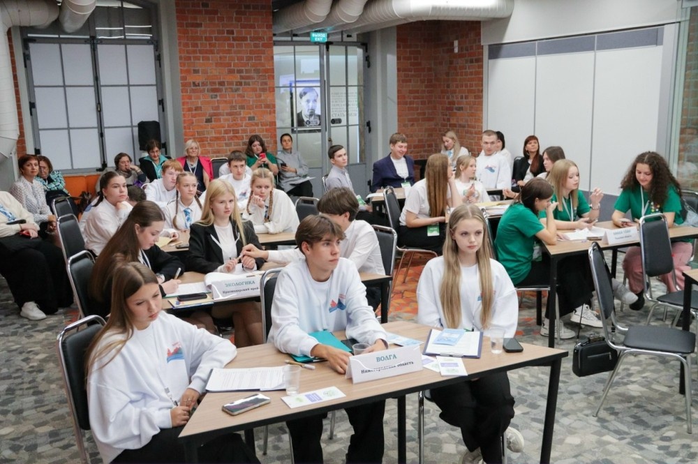    В нижегородских школах провели уроки о 500-летии освоения Севморпути