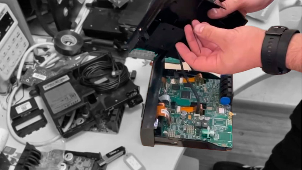 В процессе ремонта тахографа