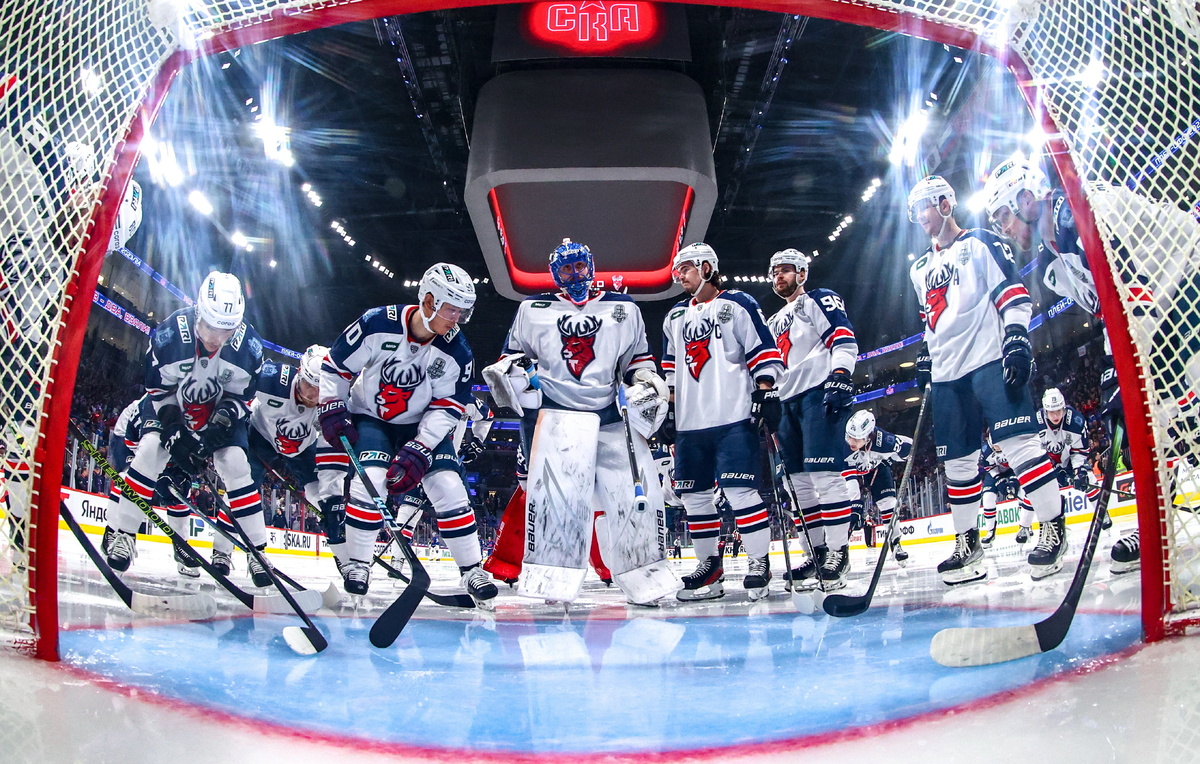    Игроки "Торпедо"  Петр Ковалев/ТАСС