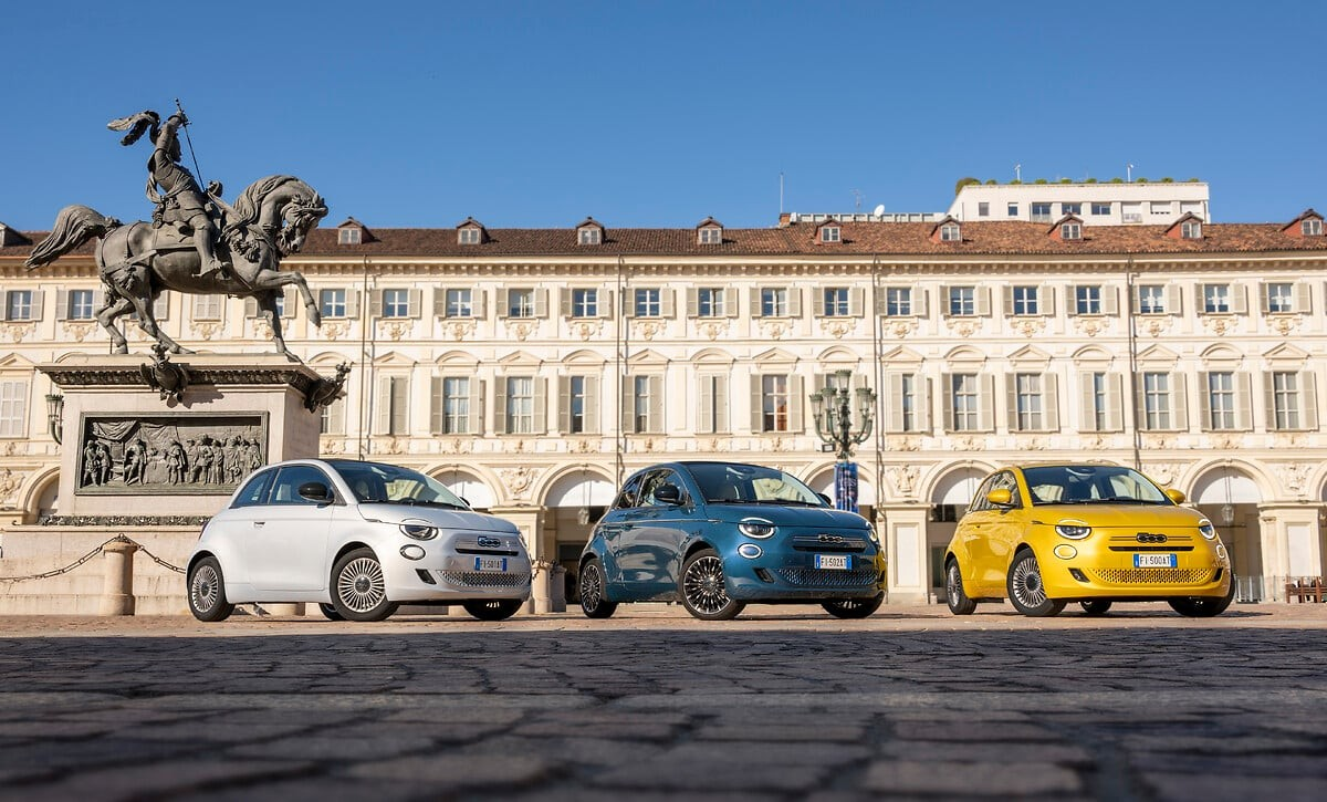 Модельный ряд Fiat 500 Hybrid 2026 модельного года