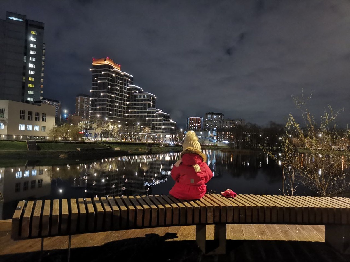 Фото тоже лучше заменю с другого ракурса))